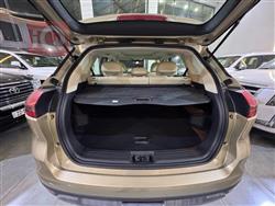 جیلی ئێم گراند X7 Sport